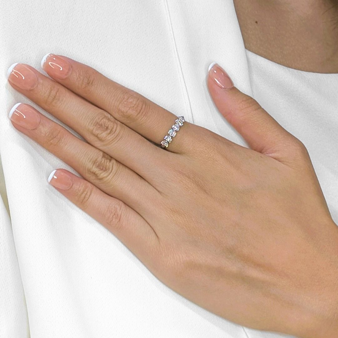 Romantic 1.08ct 6-stones Heart-Shaped Natural Diamond Band in 18K White Gold (unworn)