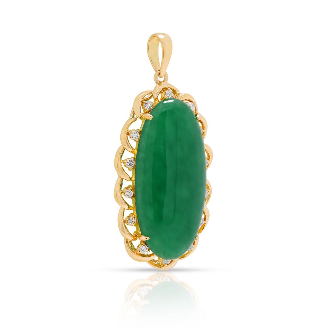 Serene Green Jade & 0.21ct Diamond Pendant in 20K Yellow Gold