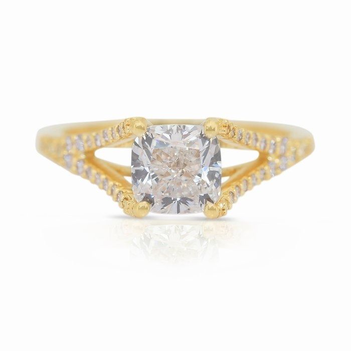 Sophisticated 1.96ct Diamonds Pave Ring in 18k Yellow Gold - IGI Certified