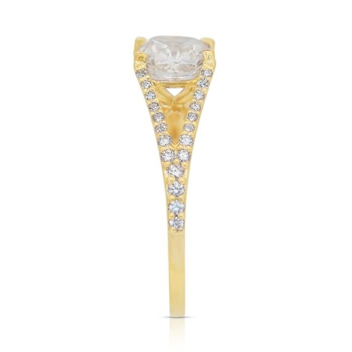 Sophisticated 1.96ct Diamonds Pave Ring in 18k Yellow Gold - IGI Certified