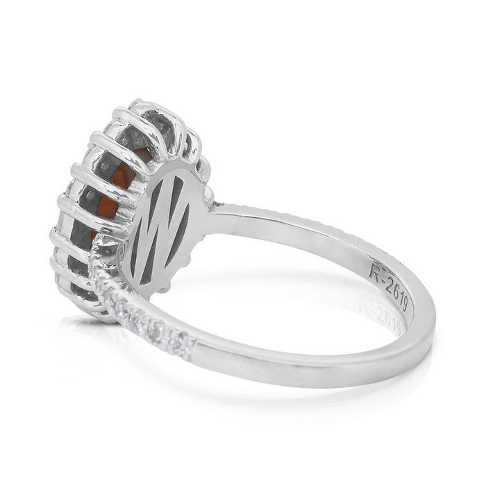 Sophisticated 2.77ct Cat's-Eye Chrysoberyl and Diamonds Cluster Ring in 14k White Gold - IGI Certified