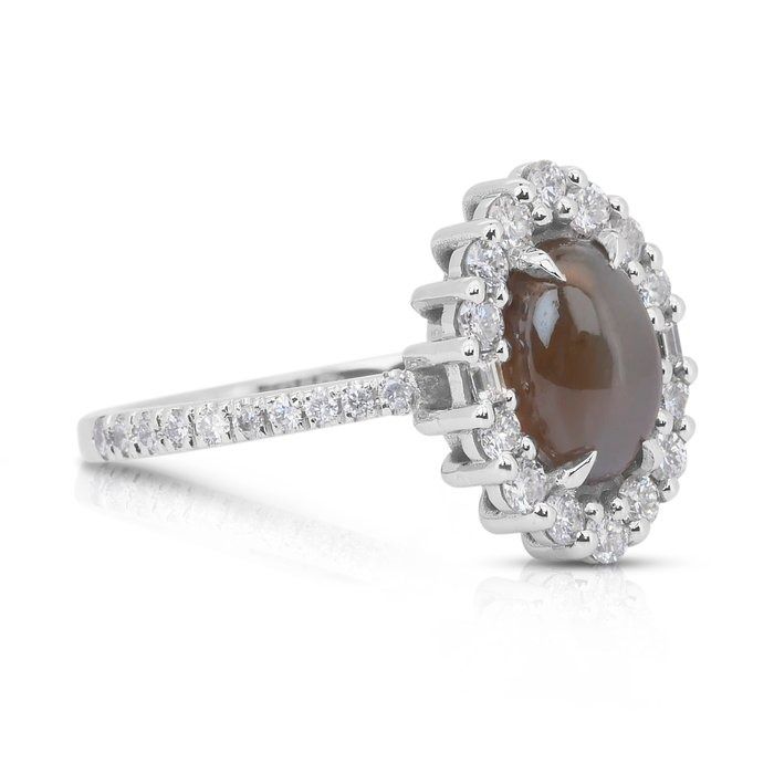 Sophisticated 2.77ct Cat's-Eye Chrysoberyl and Diamonds Cluster Ring in 14k White Gold - IGI Certified