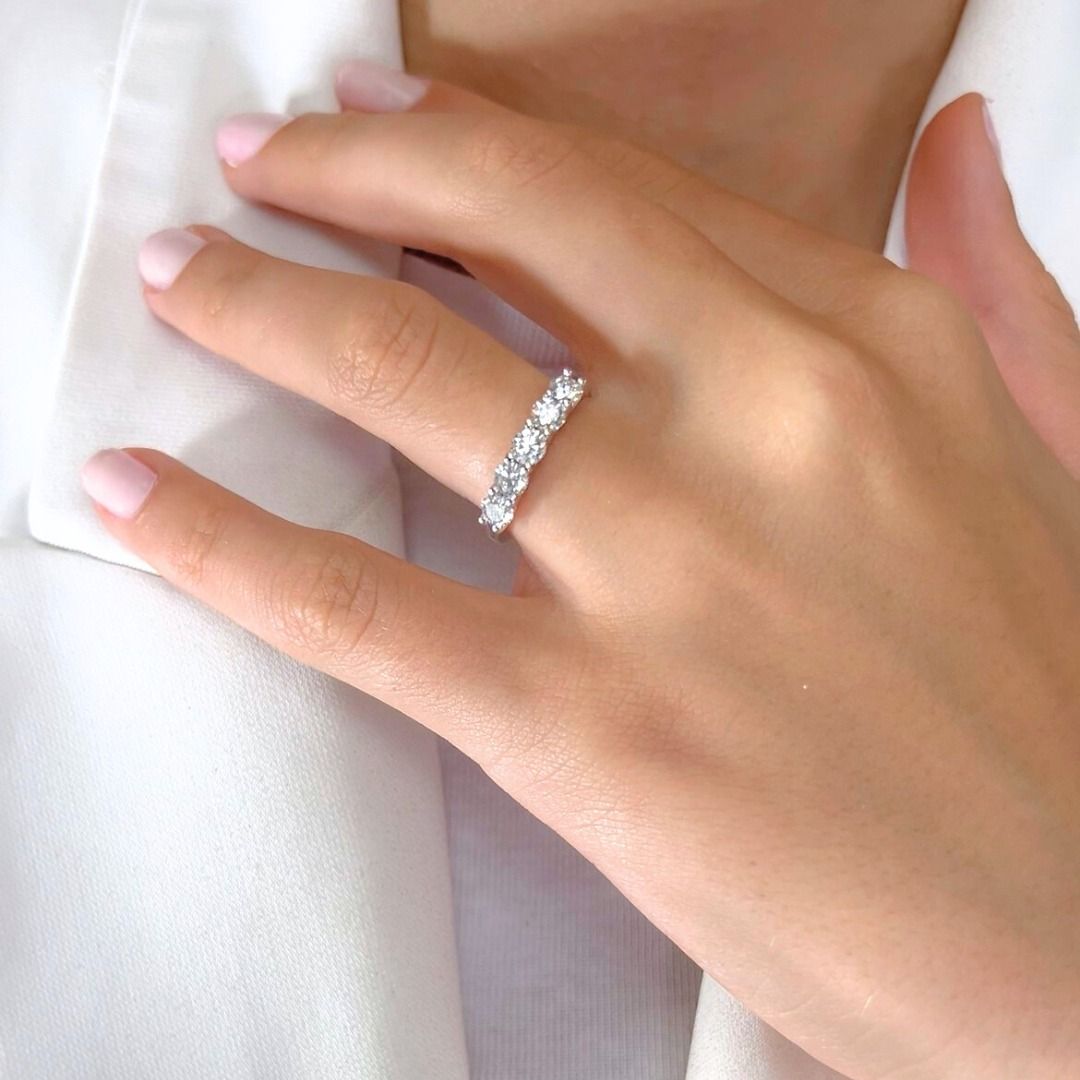 Sparkling 1.01ct Triple Excellent Ideal Cut Diamonds 5-Stone Ring in 18k White Gold - GIA Certified