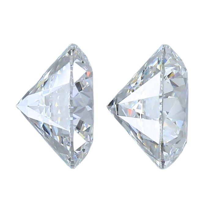 Sparkling 1.30ct Natural Pair of Round-Shaped Diamonds - IGI Certified