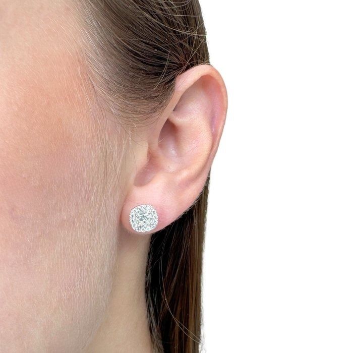 Sparkling 1.42ct Diamonds Stud Earrings in 18k White Gold - IGI Certified