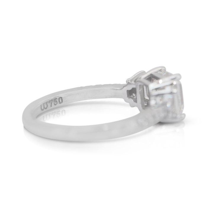 Sparkling 1.97ct Diamonds 3-Stone Ring in 18k White Gold - IGI Certified