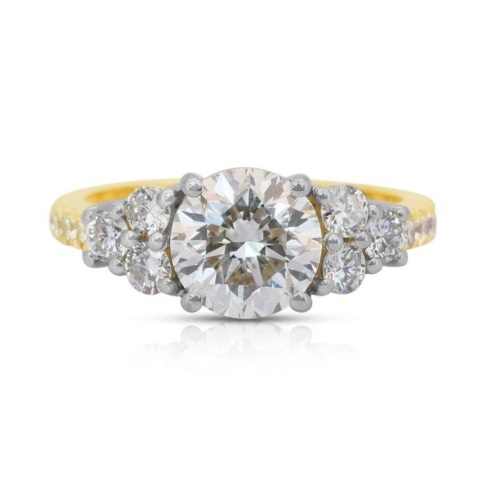 Sparkling 2.72ct Diamonds Ring in 18k Yellow & White Gold - IGI Certified