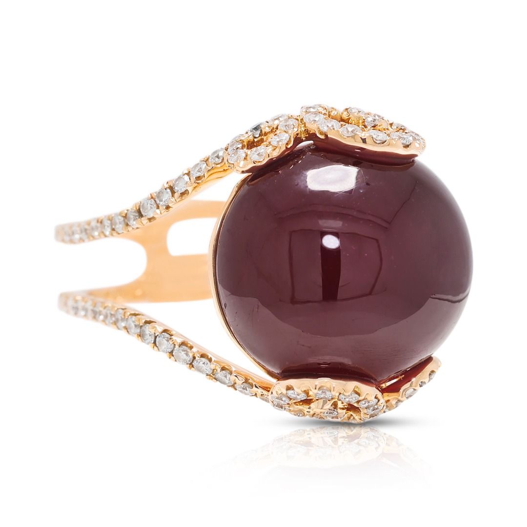 Statement-Ring mit 20.91ct Cabochon-Rubin und 0.85ct natürlichen Diamanten aus 18K Roségold (glasgefüllter Rubin)