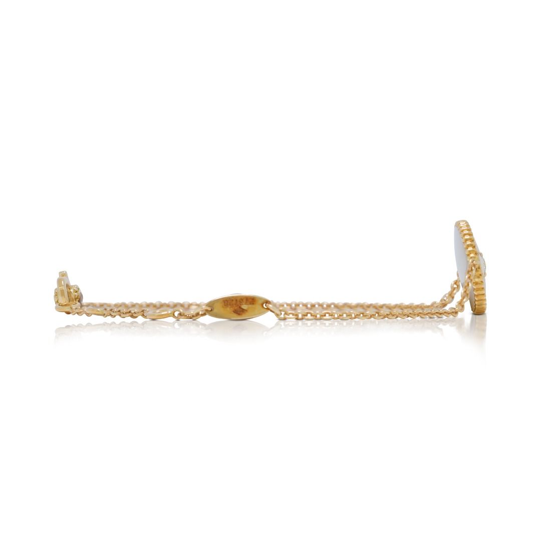 Star-Shaped 0.03ct Natural Diamond Bracelet in 18K Yellow Gold