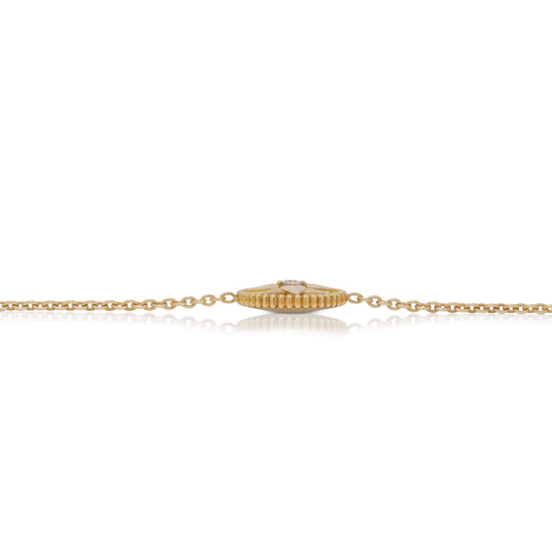Star-Shaped 0.03ct Natural Diamond Bracelet in 18K Yellow Gold