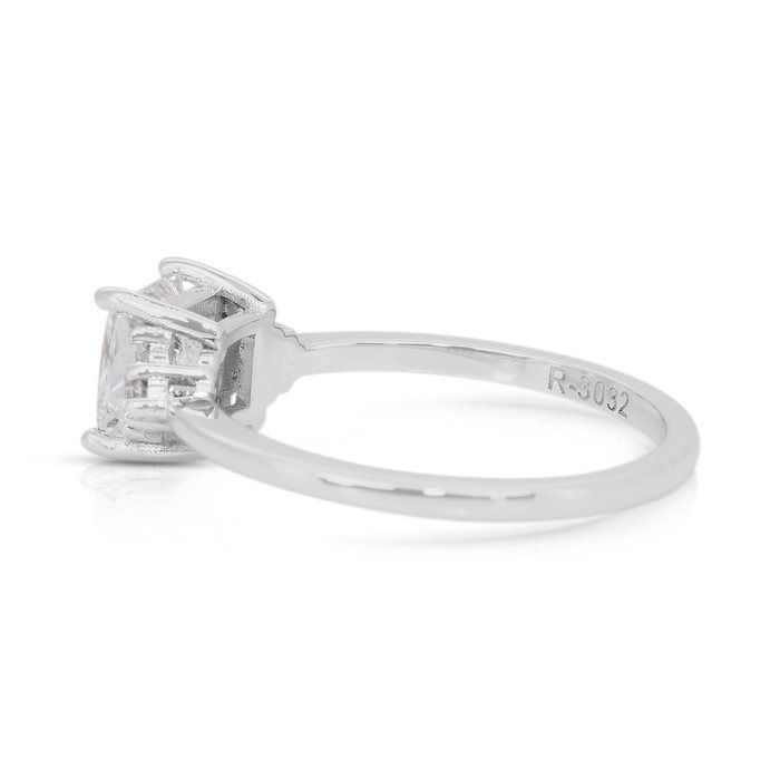 Stunning 1.15ct Diamonds Cluster Ring in 14k White Gold - GIA Certified