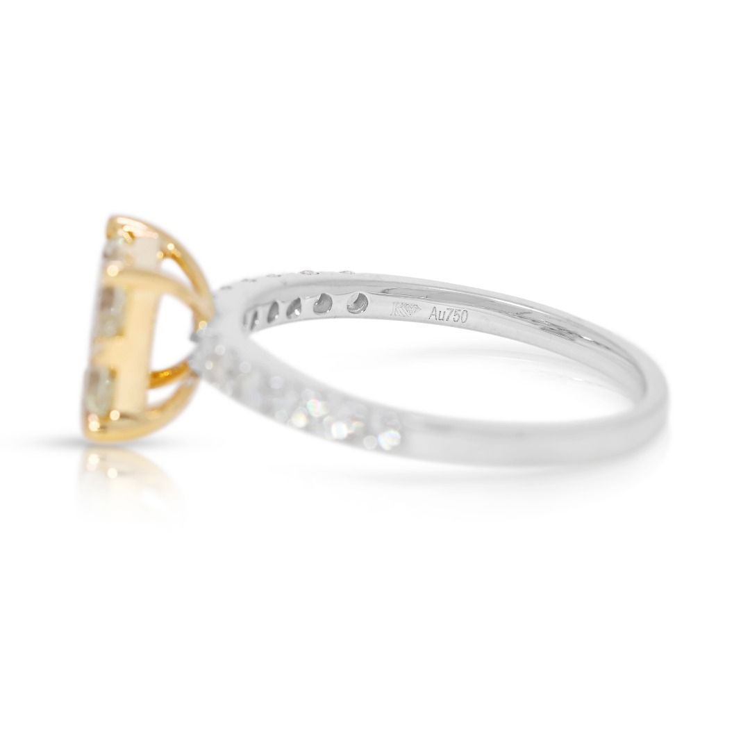 Stunning 1.37ct Yellow & White Diamond Ring in 18K Two-Toned Gold