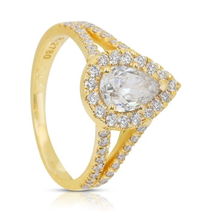 Stunning 1.69ct Diamonds Halo Ring in 18k Yellow Gold - IGI Certified