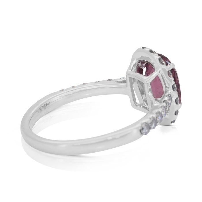 Stunning 2.36ct Diamonds and Padparadscha Sapphire Cluster Ring in 18k White Gold - GIA Certified