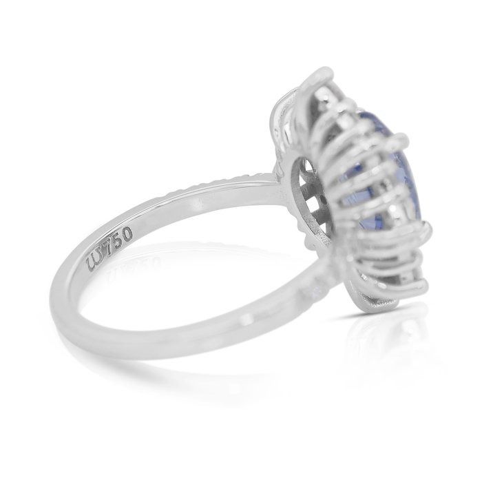 Stunning 2.78ct Sapphire and Diamonds Cluster Ring in 18k White Gold - GIA Certified