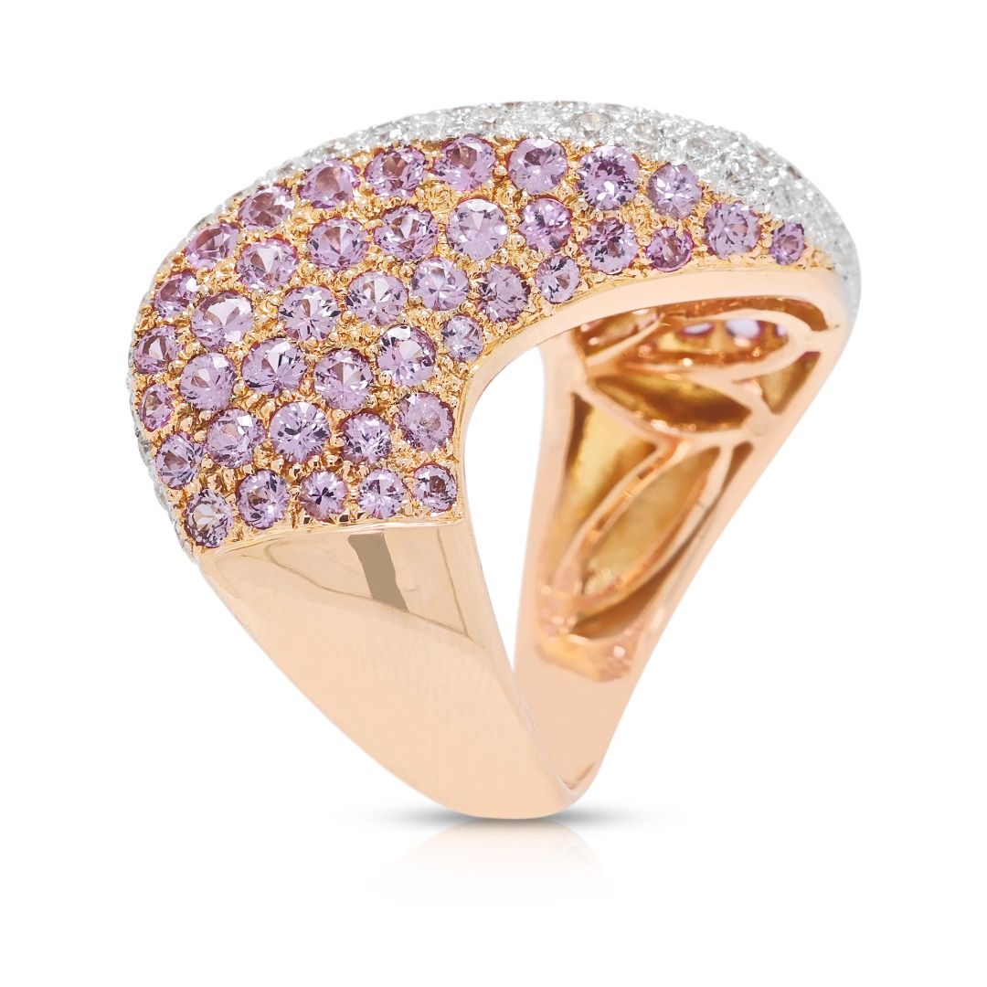 Atemberaubender 2,86 Karat Pinker Saphir mit 0,780 Karat Diamanten Pavé Wellenring in 18K zweifarbigem Gold