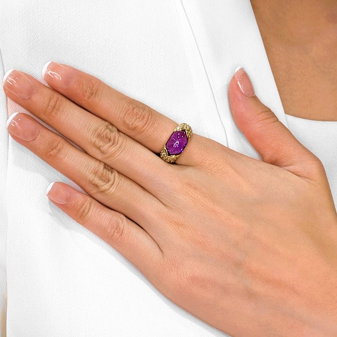 Stunning 4.50ct Amethyst and Diamond Pave 18k Yellow Gold Ring