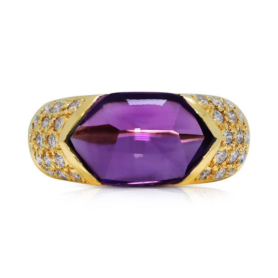 Stunning 4.50ct Amethyst and Diamond Pave 18k Yellow Gold Ring