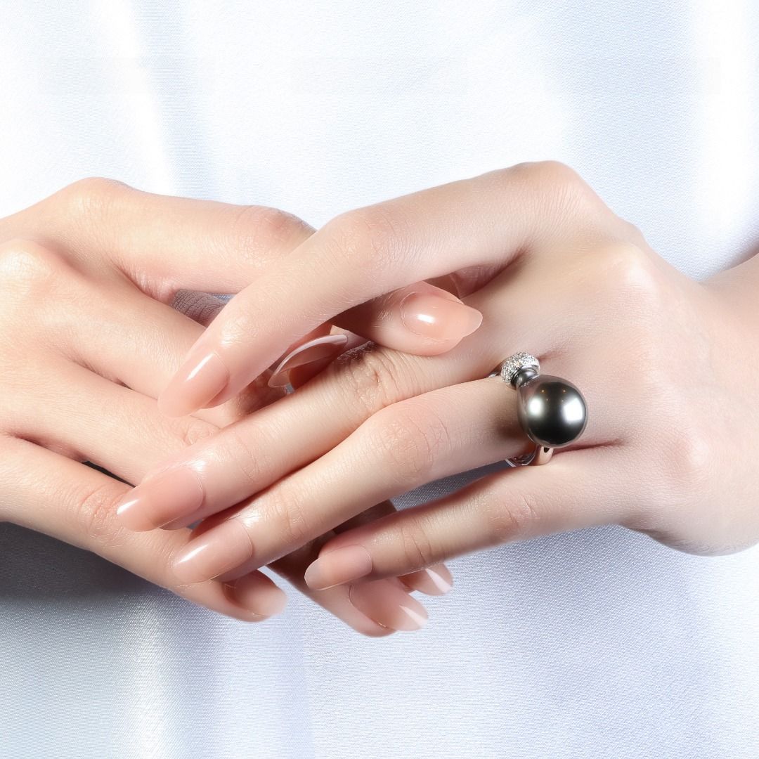 Stunning Tahitian Pearl Ring with Natural Diamonds in 18K White Gold