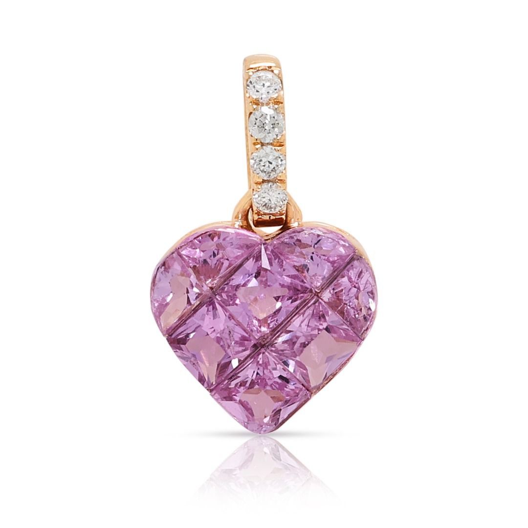 Süßer 0,66ct Herz-Anhänger mit pinkem Saphir und 0,030ct Diamantöse in 18K Roségold (Neu)