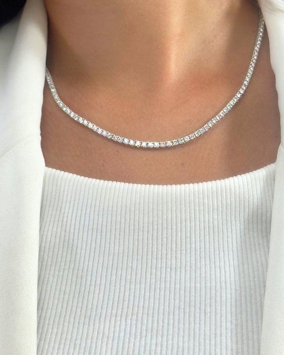 Timeless 10.88ct Diamonds Necklace in 18k White Gold - IGI Certified