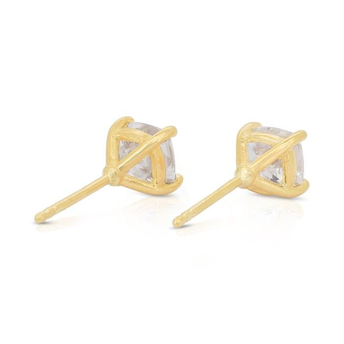 Timeless 2.01ct Diamonds Stud Earrings in 18k Yellow Gold - IGI Certified