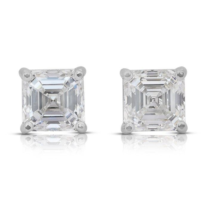 Timeless 2.06ct Diamonds Stud Earrings in 18k White Gold - IGI Certified