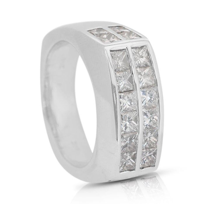 Timeless 2.22ct Diamonds Ring in 18k White Gold - IGI Certified