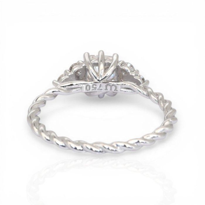 1.17 Carat GIA Certified 18K White Gold Twisted Ring