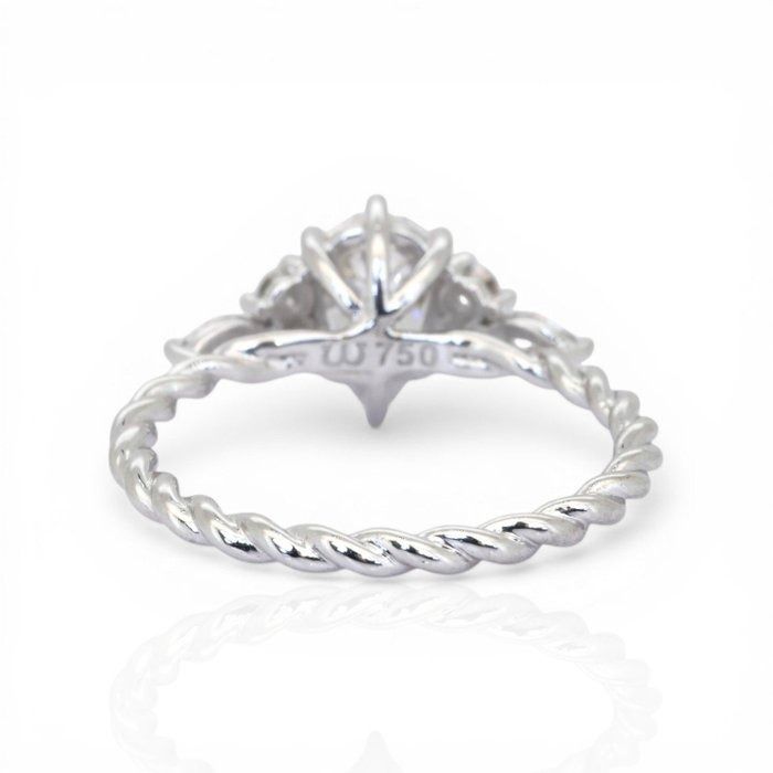 1.17 Carat GIA Certified 18K White Gold 7-Stone Ring