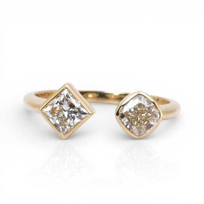 1.17 Carats GCI Certified Natural Diamond 18K Yellow Gold 2-Stone Ring