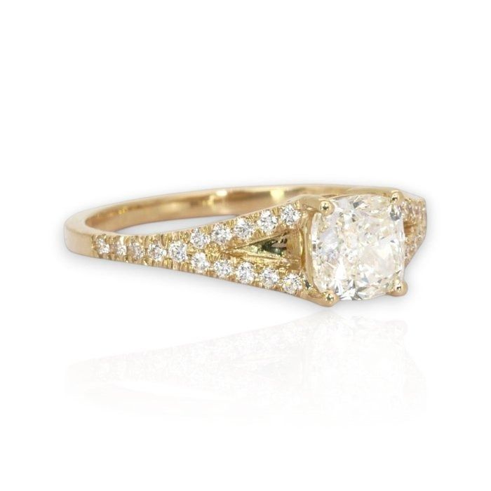 1.21 Carats GCI Certified Natural Diamond 18K Yellow Gold Pave Ring