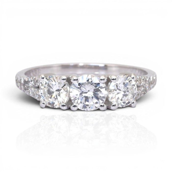 1.31 Carats GCI Certified Natural Diamond 14K White Gold Ring