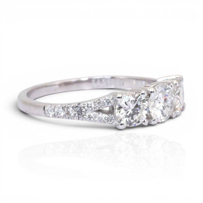 1.31 Carats GCI Certified Natural Diamond 14K White Gold Ring