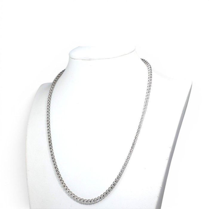 14.33 Carats IGI Certified Natural Diamond 18K White Gold Necklace