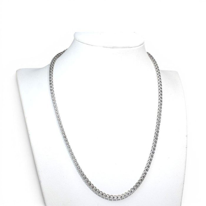 14.33 Carats IGI Certified Natural Diamond 18K White Gold Necklace