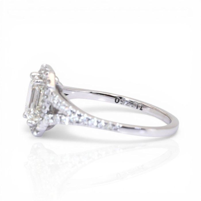 1.46 Carat IGI Certified 18K White Gold Halo Ring