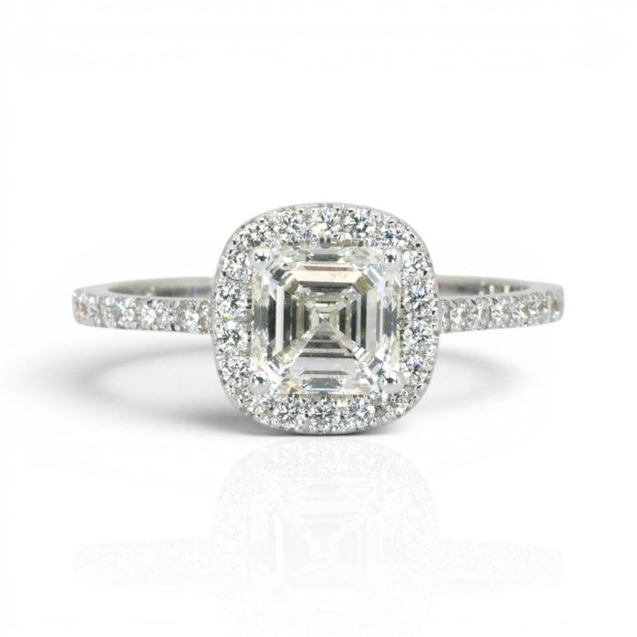 1.46 Carats IGI Certified Natural Diamond 18k White Gold Halo Ring