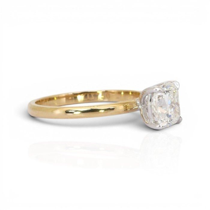 1.52 Carats IGI Certified Natural Diamond 18K Yellow And White Gold Solitaire Ring