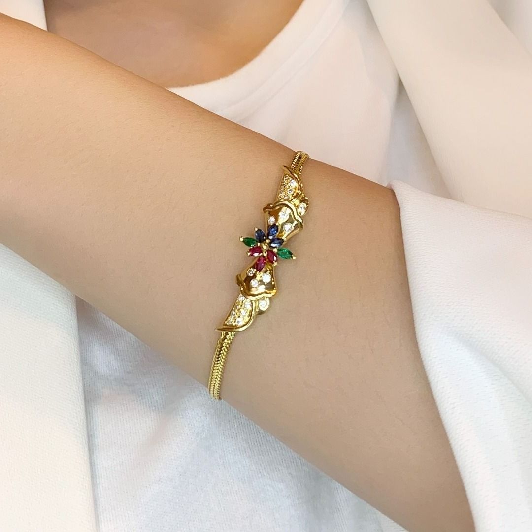 Exceptional Multi-Gemstone Bracelet with Diamonds in 18K Yellow Gold