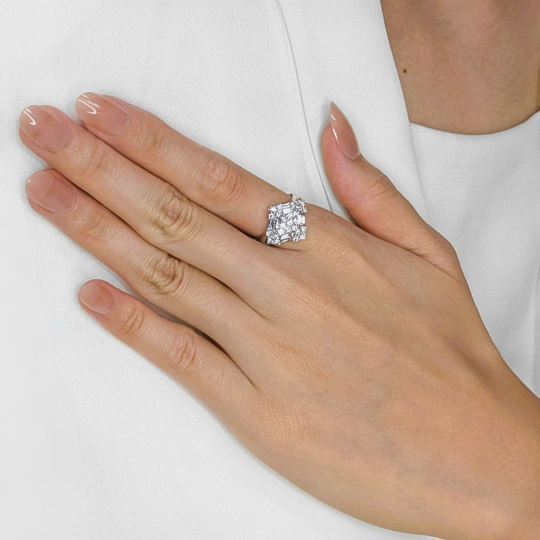 Luminous 0.86ct Natural Diamond 18K White Gold Statement Ring