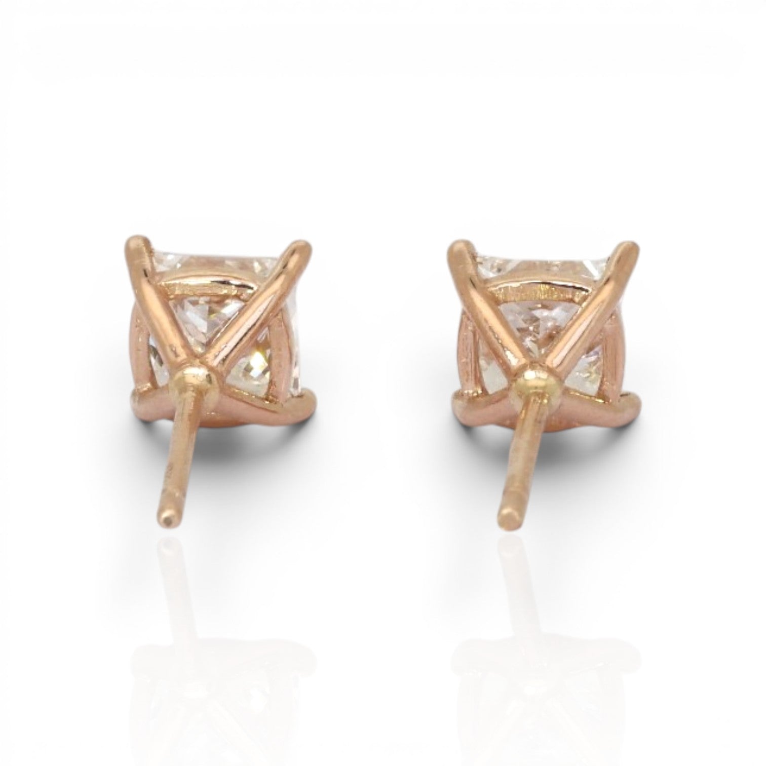 2.02 Carats IGI Certified Natural Diamond 18K Rose Gold Stud Earrings