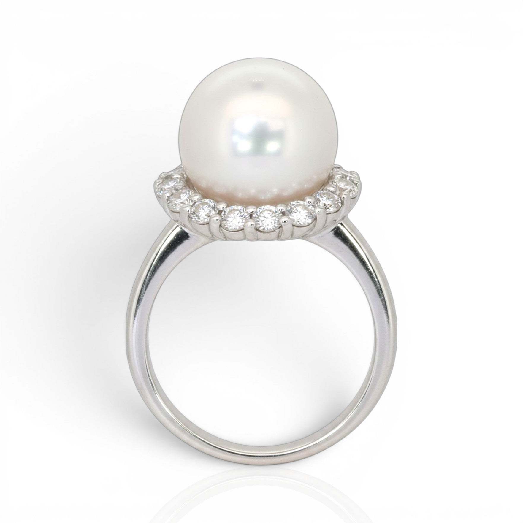 13.11ct IGI Certified Salt Water Pearl And Diamonds 18k White Gold Cocktail Ring