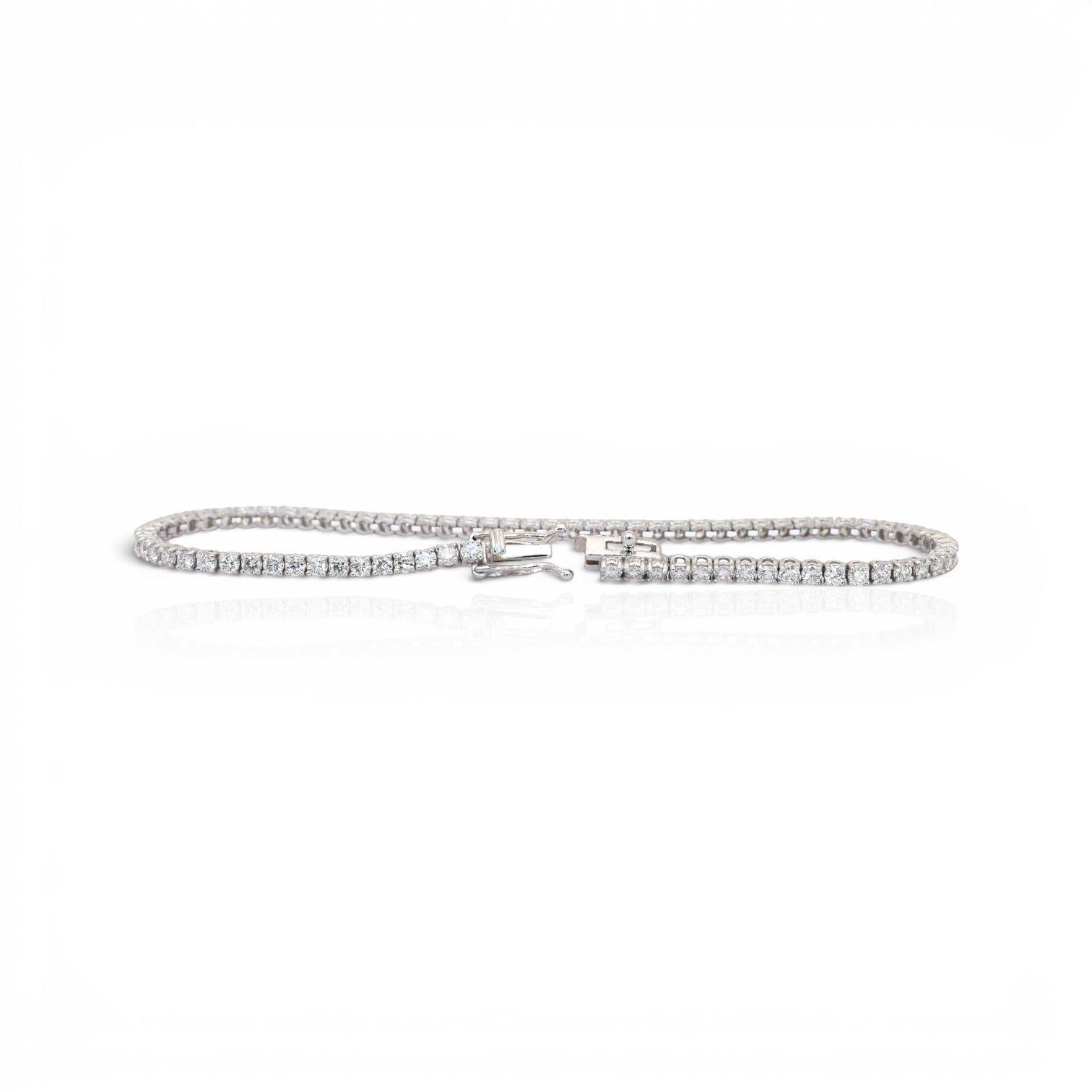 2.60 Carats IGI Certified Natural Diamonds 18k White Gold Tennis Bracelet