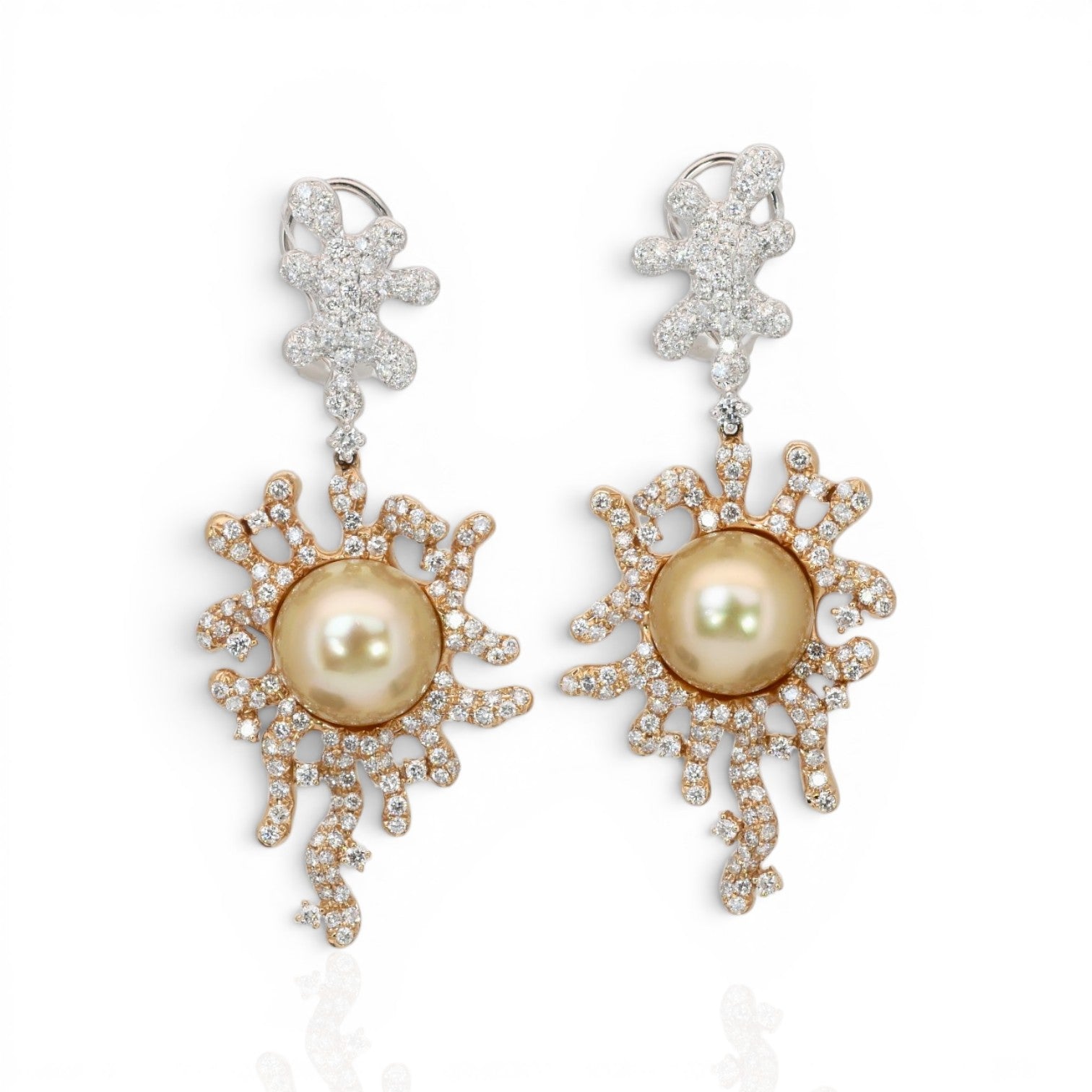 23.35 Carats IGI Certified Cultured Pearls & Diamonds 18k Rose And White Gold Drop Earrings