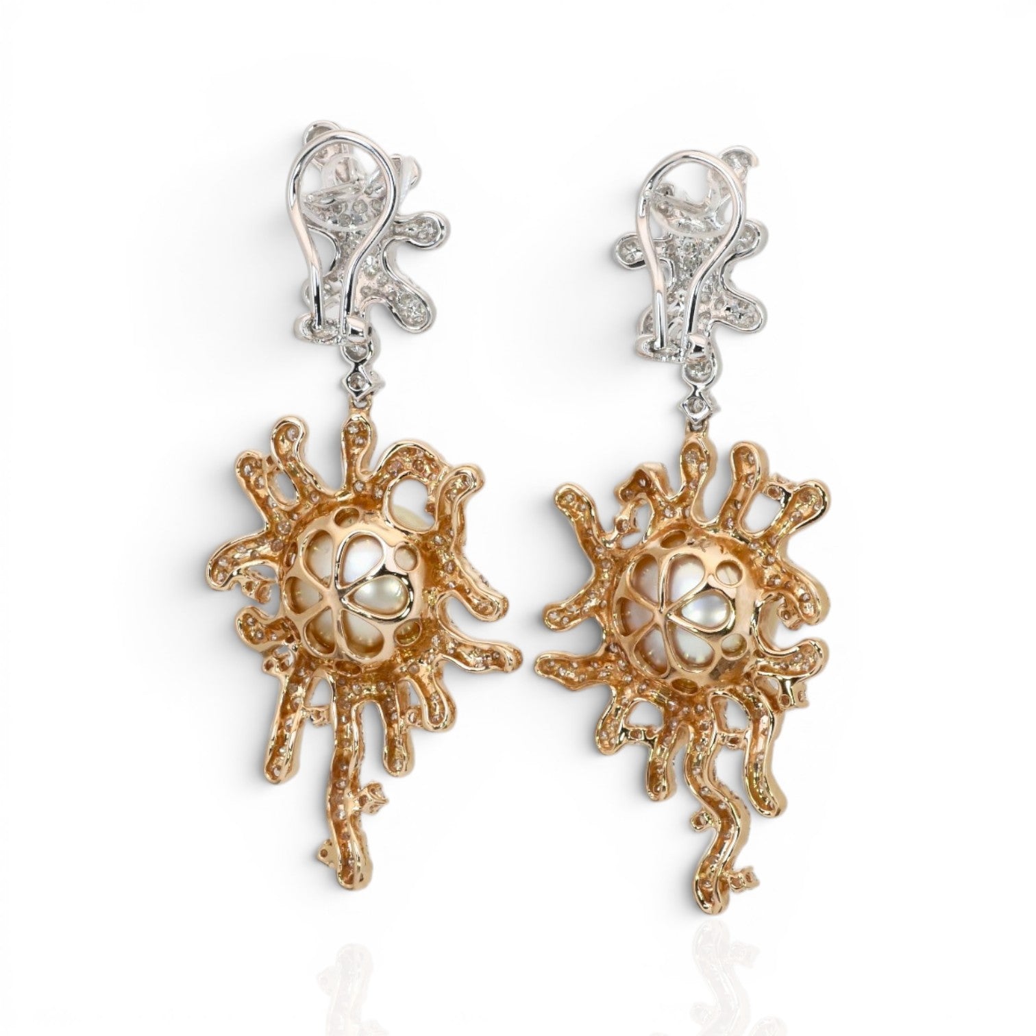 23.35 Carats IGI Certified Cultured Pearls & Diamonds 18k Rose And White Gold Drop Earrings