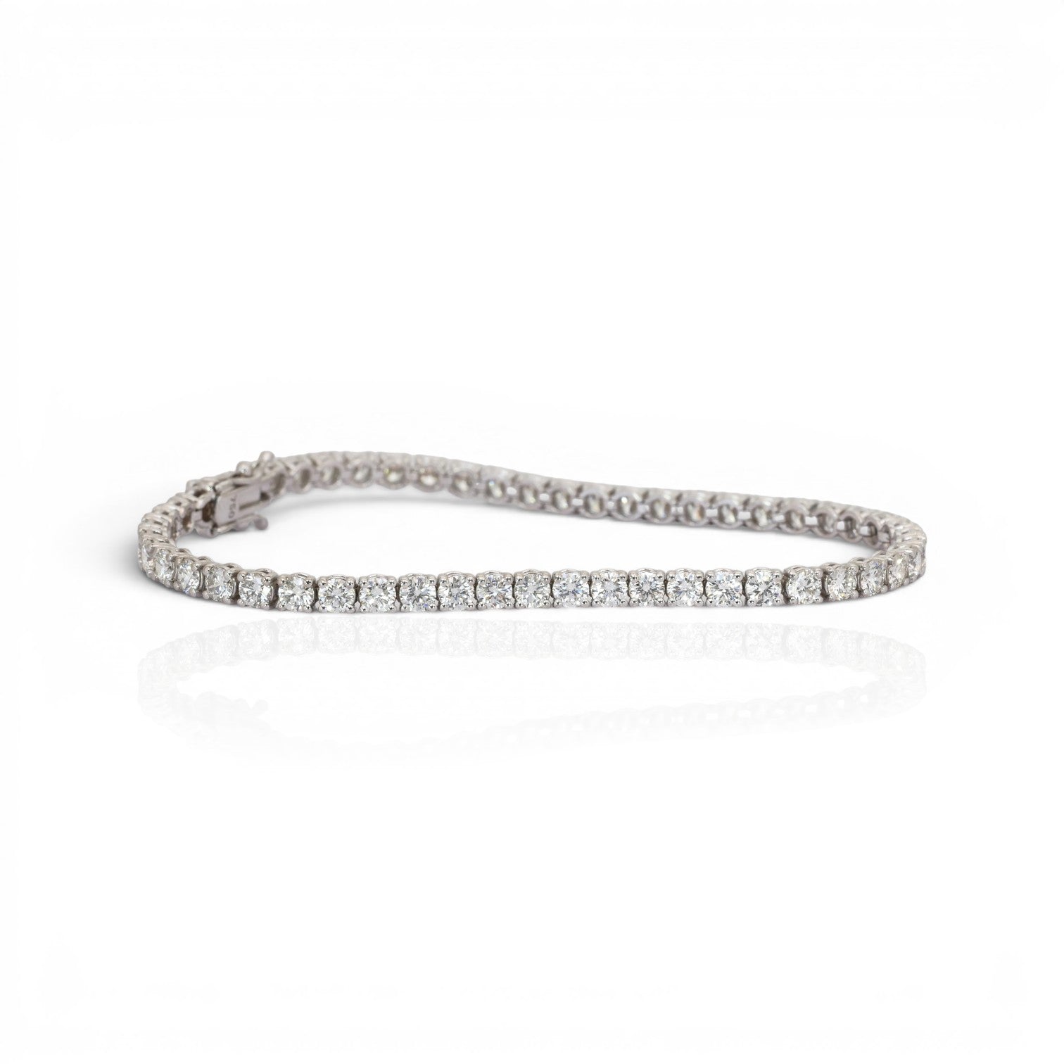 6.88 Carats IGI Certified Natural Diamonds 18k White Gold Tennis Bracelet