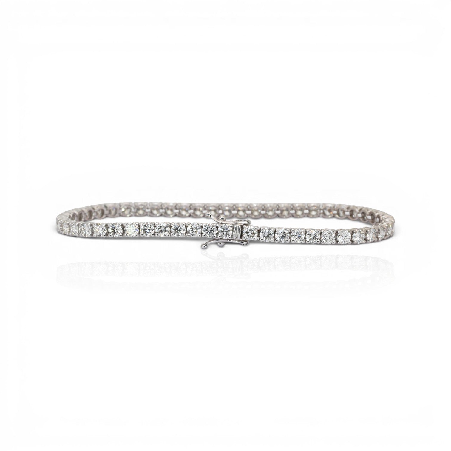 6.88 Carats IGI Certified Natural Diamonds 18k White Gold Tennis Bracelet