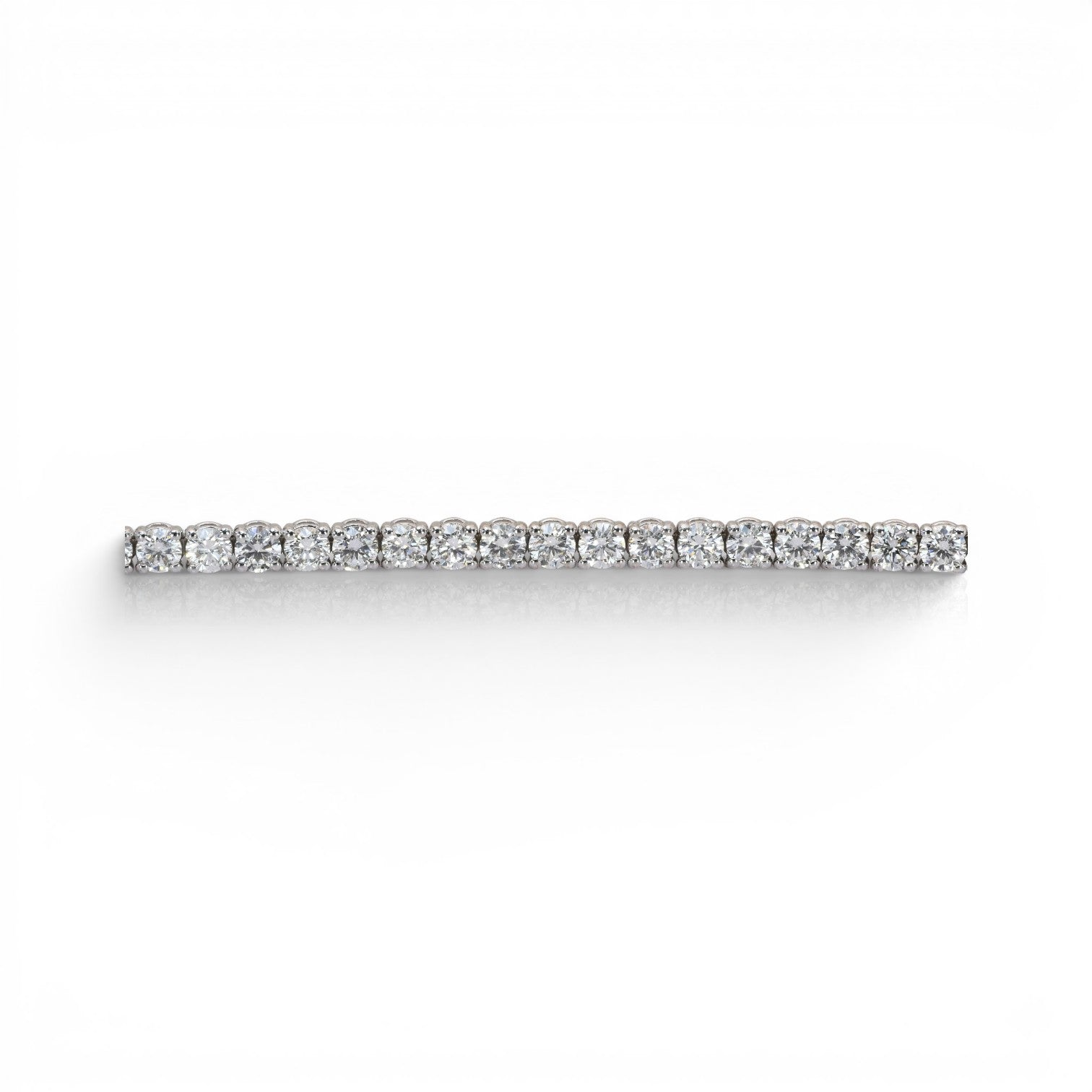 6.96 Carats IGI Certified Natural Diamonds 18k White Gold Tennis Bracelet