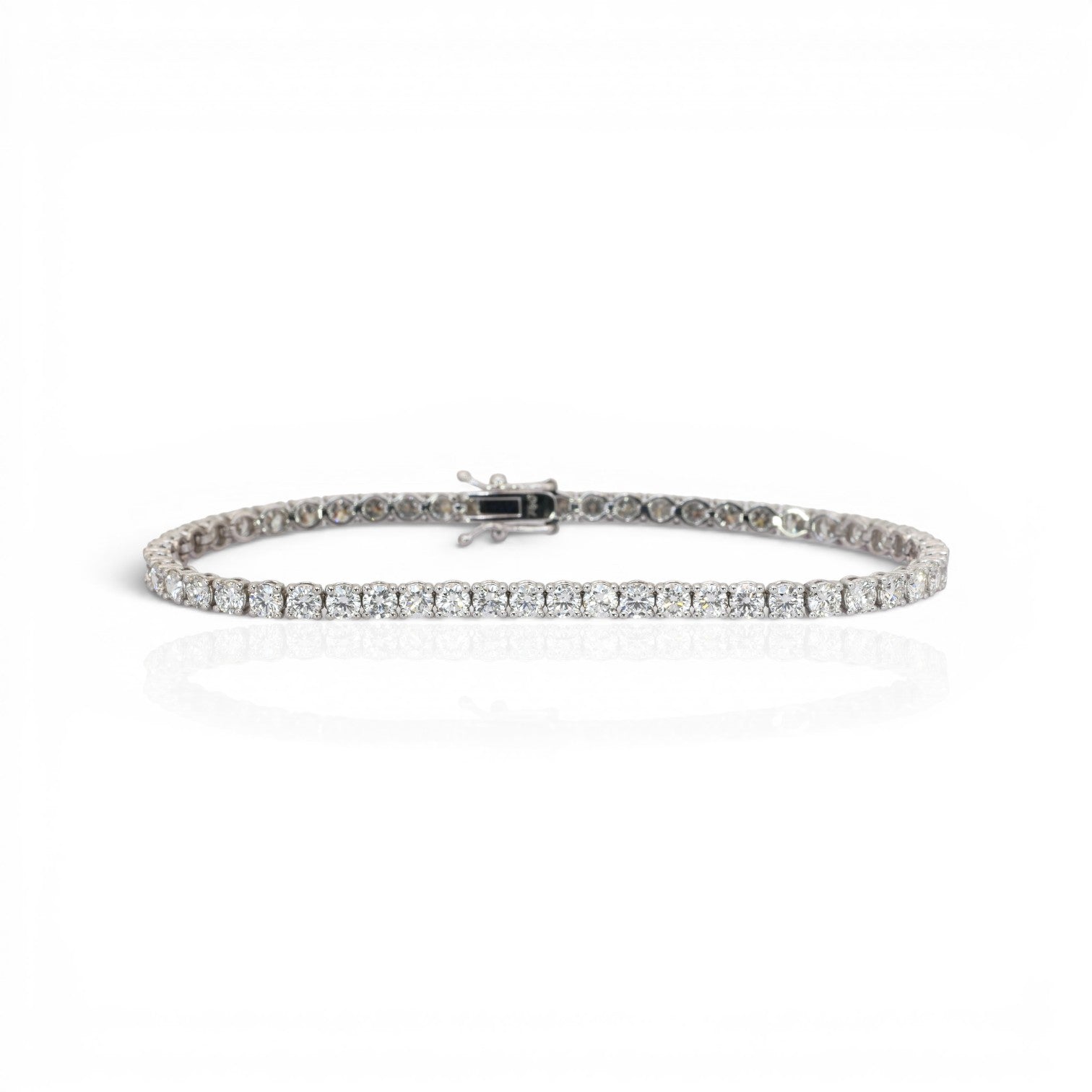 6.02 Carats IGI Certified Natural Diamonds 18k White Gold Tennis Bracelet